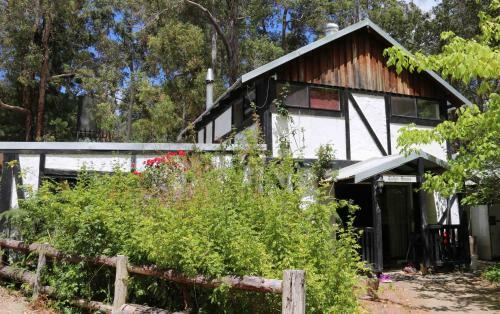Beedelup House Cottages