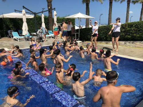 Premium Beach Hotel