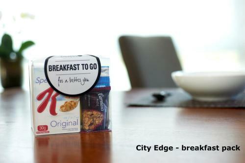 Aparthotel City Edge East Melbourne Apartment Hotel