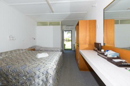 Eden Nimo Motel
