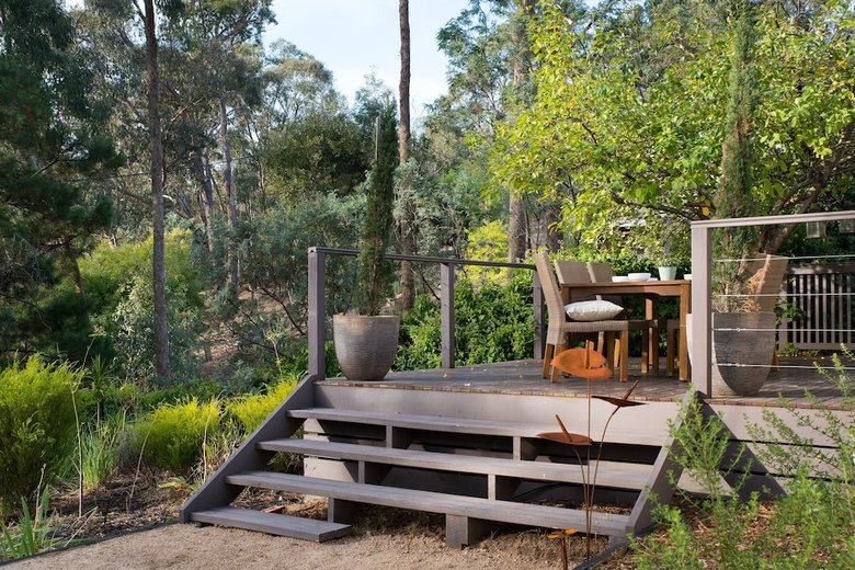 Viola @ Hepburn Springs