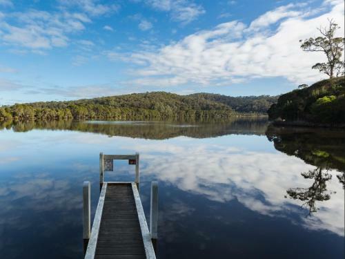 Hotel Gipsy Point Lodge & Cottages