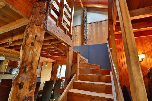 Bruny Lodge