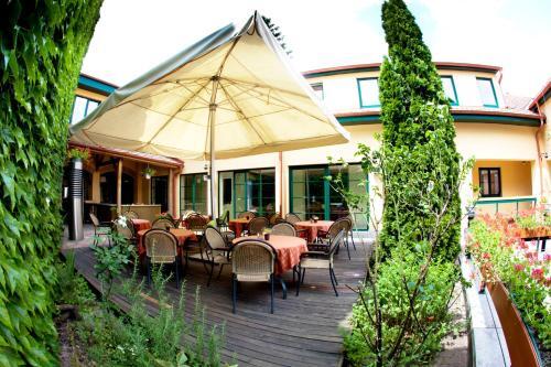 Residencia Mathias Rex Hotel