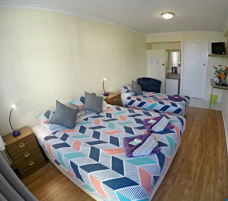 Turn-in Motel
