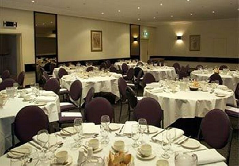 Crest On Barkly Serviced Apartments