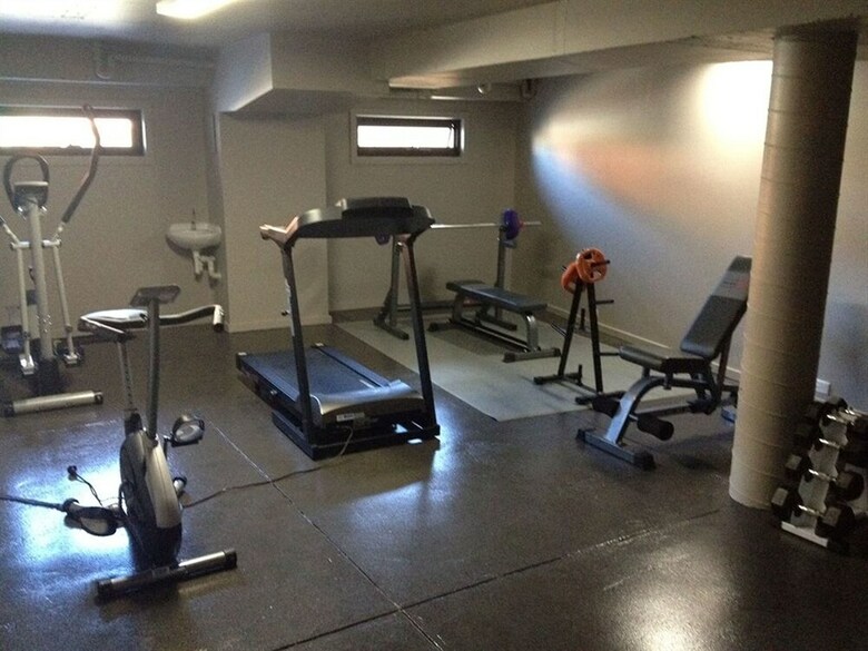 Crest On Barkly Serviced Apartments