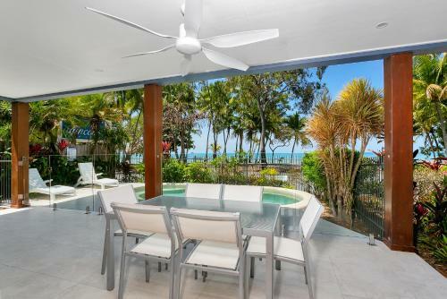 Reeflections Holiday Villas