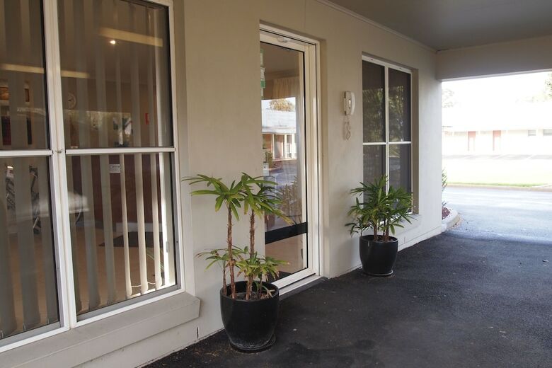 Motel Alexander Cameron Suites