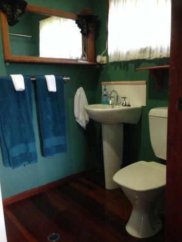 Mossman Gorge Bed And Breakfast
