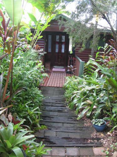 Mossman Gorge Bed And Breakfast