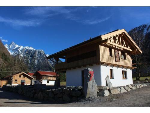 X-alp Lodges