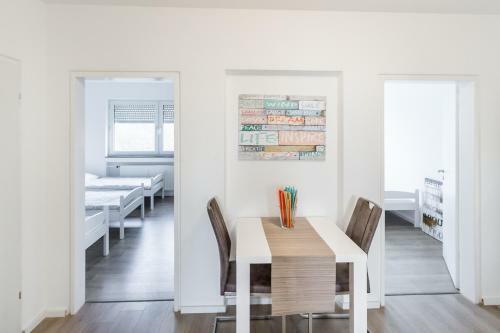 Apartments Bruchk�bel