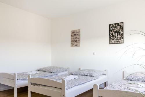 Apartments Bruchk�bel