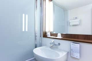 Hotel Campanile Epone
