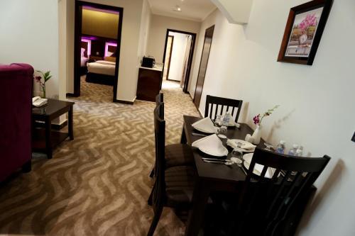 Hotel Golden Bujari