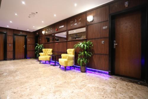 Hotel Golden Bujari