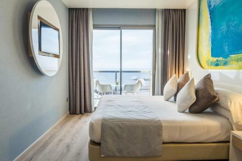 Az Hotel Vague D'or