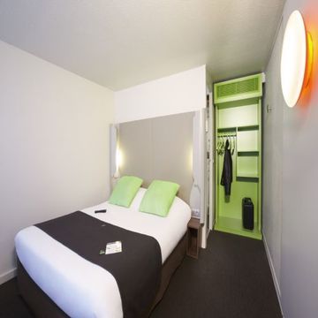 Hotel Campanile Issoudun