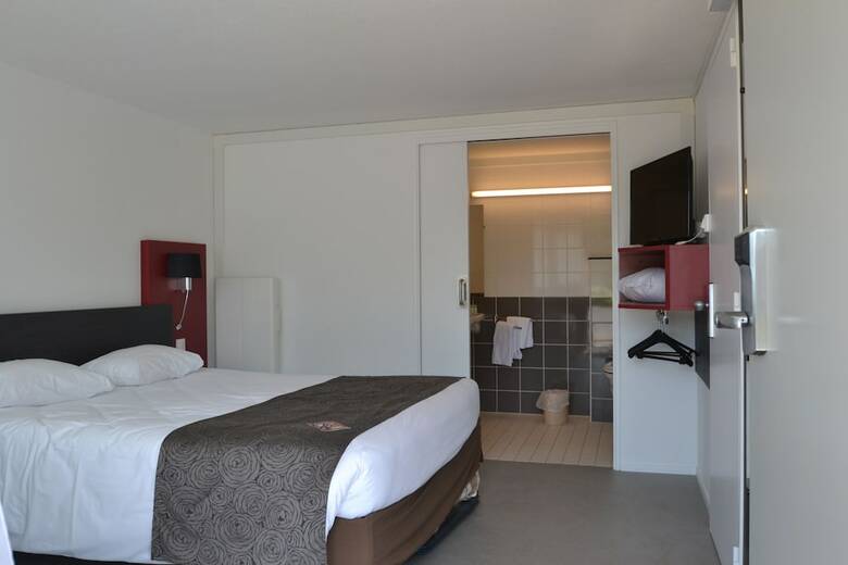 Hotel Campanile Mayenne