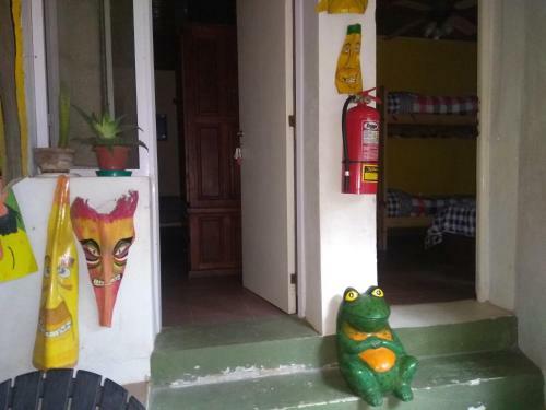 La Casa De Los Pinos