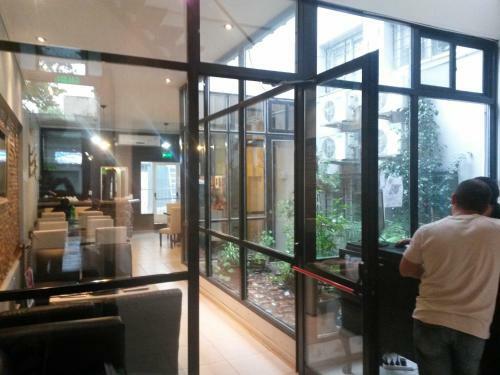 Kin Hotel
