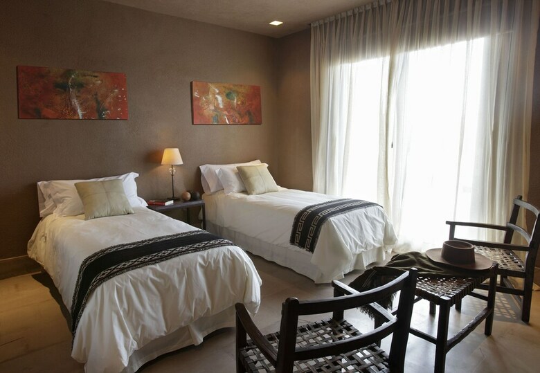Rosell Boher Lodge