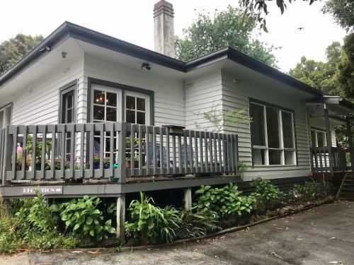 Bed & Breakfast Litchfield Lodge