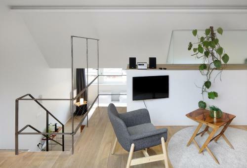 Hostal Alphabed Guest House