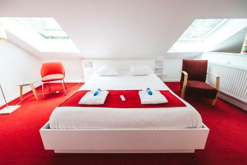 Hostal Red & Breakfast