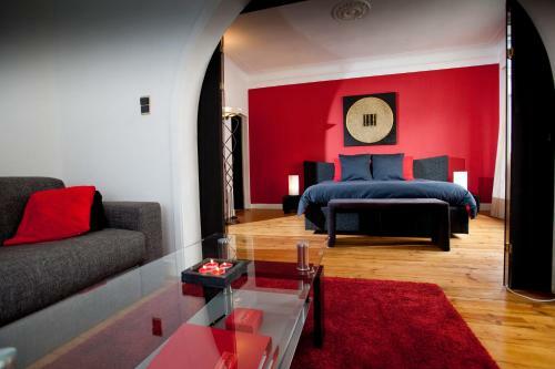 B&B Luxe Suites-1-2-3