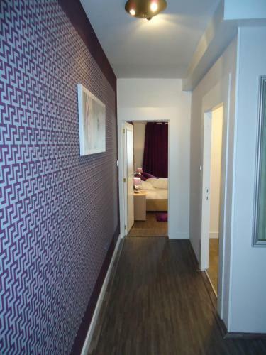 B&B Luxe Suites-1-2-3