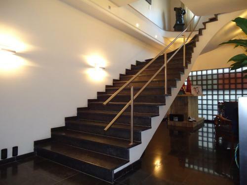 B&B Luxe Suites-1-2-3