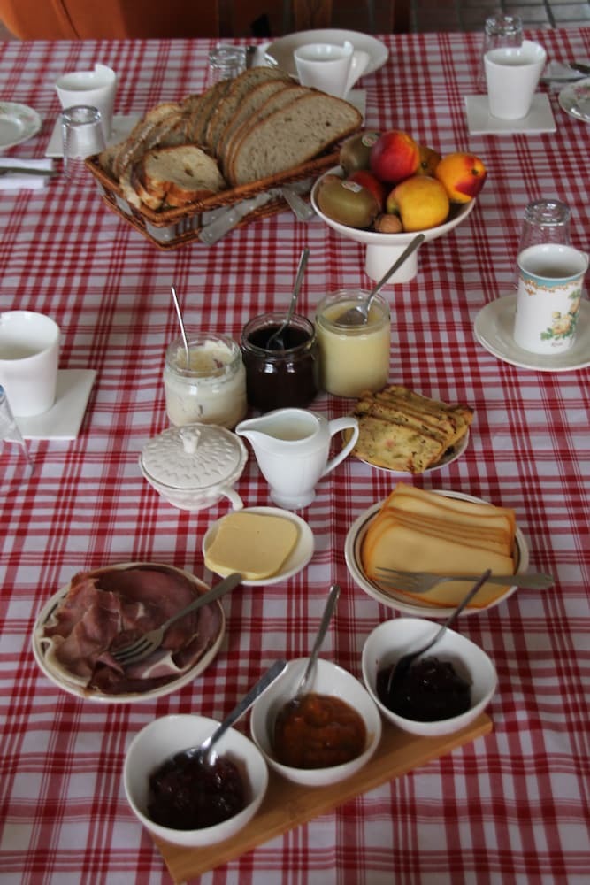 Bed & Breakfast Au Fil Des Saisons Sur La Wiels