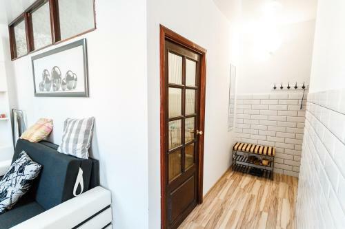 Apartment A&v