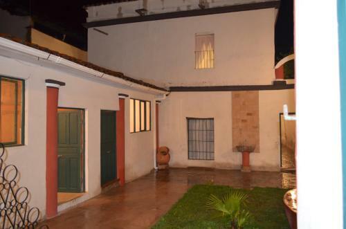 Hotel Casa Solariega Hostal B&B