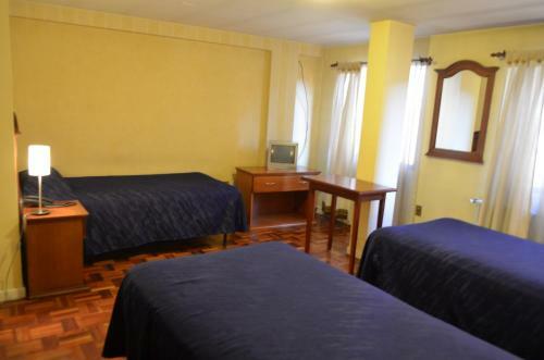 Hotel Cordillera Real