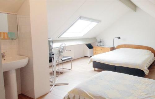 Seven-bedroom Holiday Home In Remersdaal