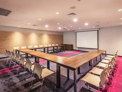 Radisson Hotel Santa Cruz