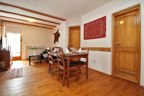 Posada Guest House Alpha Ski Camp