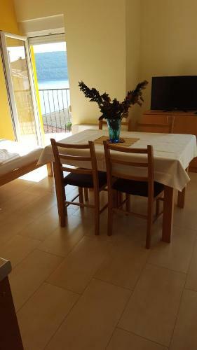 Apartments Cytrus