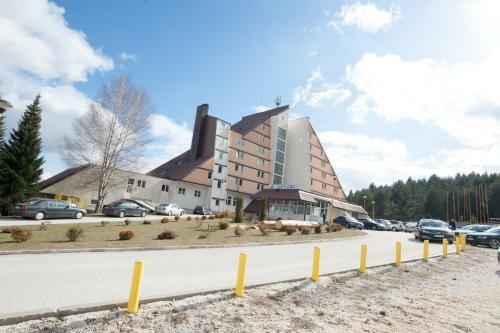 Hotel Adria Ski