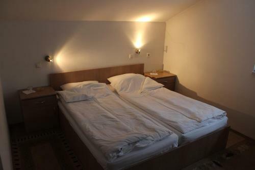 Hostal Rooms Zebax