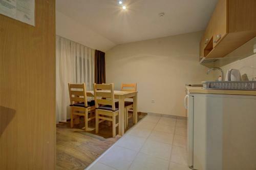 Motel Tihe Noci