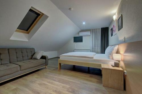 Motel Tihe Noci