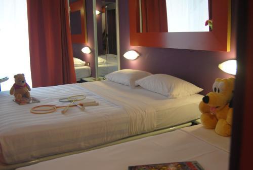 Hotel Business