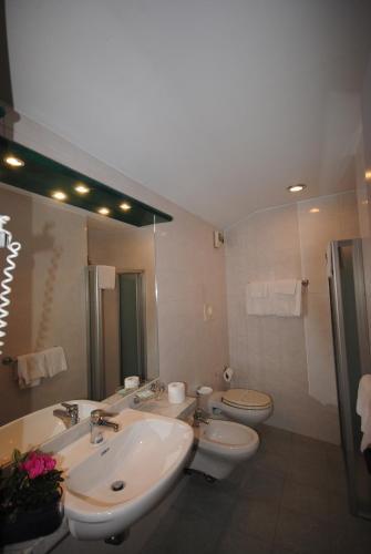 Hotel Business