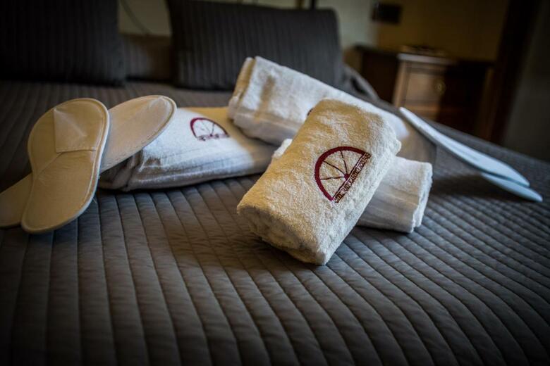 Hotel Lago Bin