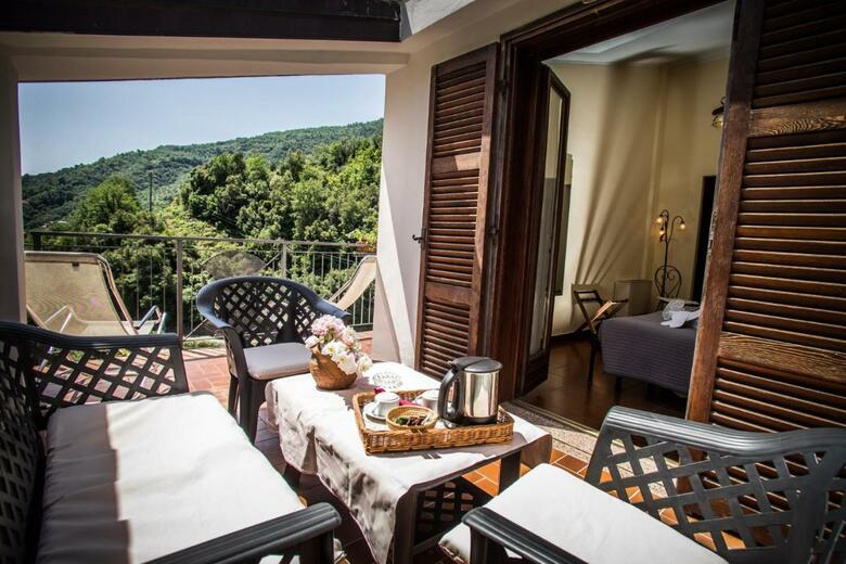 Hotel Lago Bin