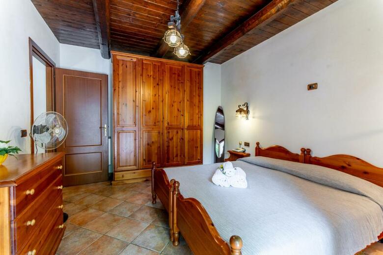 Hotel Lago Bin